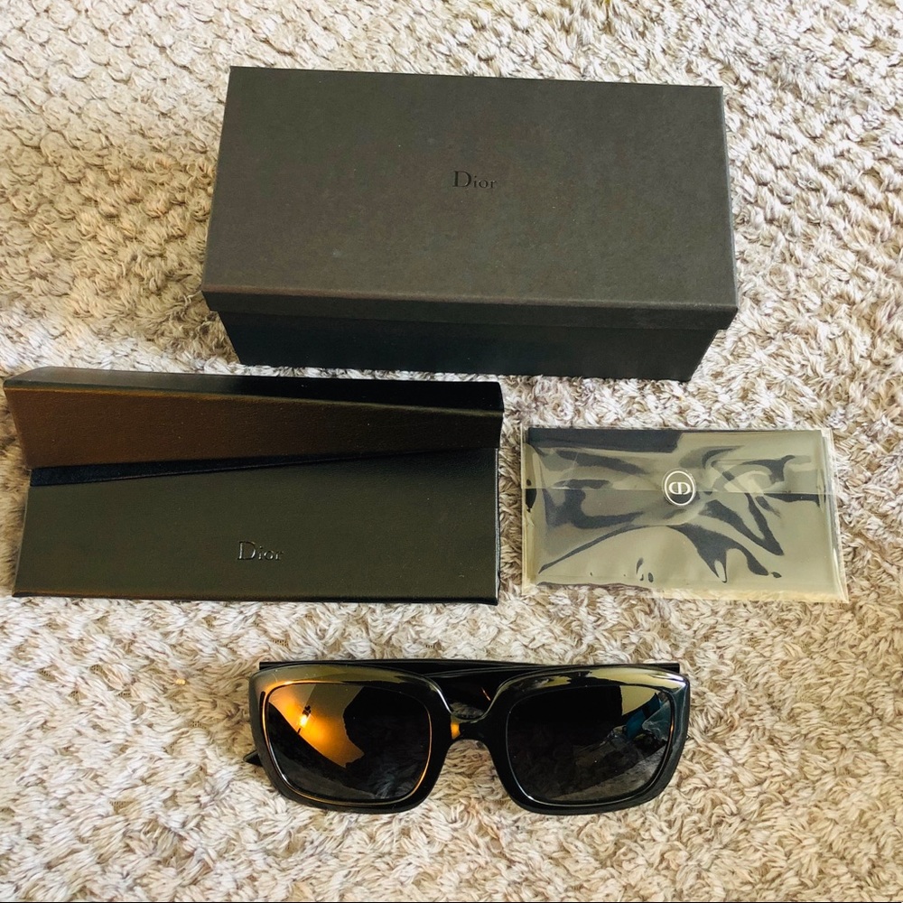 NEW AUTHENTIC DIOR DDIOR BLACK SUNGLASSES 0807